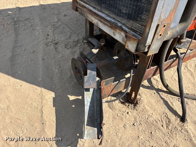image for item ER3293 Allis-Chalmers engine