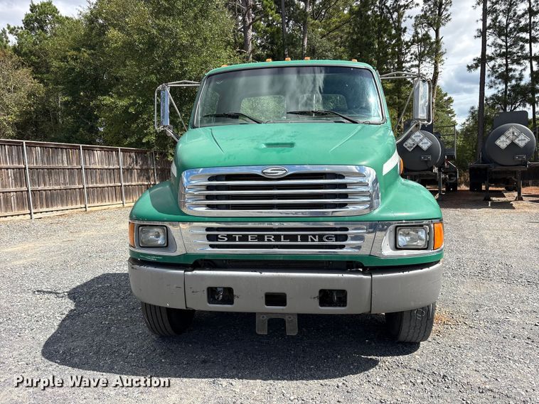 image for item ES8094 2004 Sterling Truck Acterra tank truck