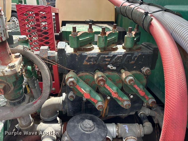 image for item ES8094 2004 Sterling Truck Acterra tank truck