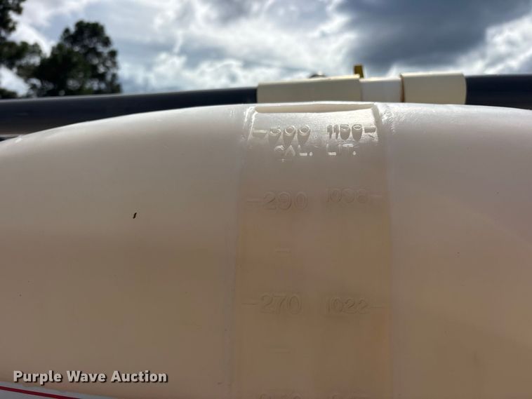 image for item ES8094 2004 Sterling Truck Acterra tank truck