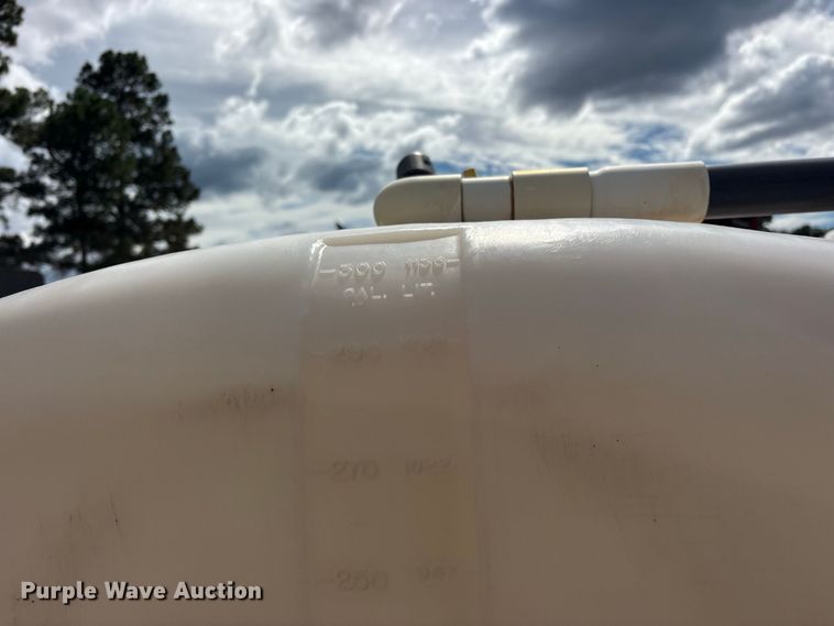 image for item ES8094 2004 Sterling Truck Acterra tank truck