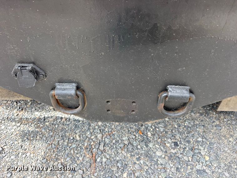image for item ES8094 2004 Sterling Truck Acterra tank truck