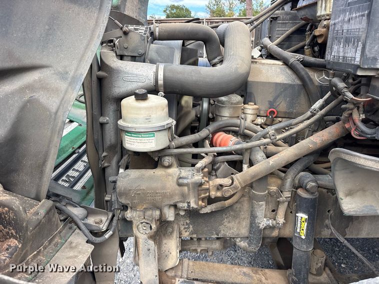 image for item ES8094 2004 Sterling Truck Acterra tank truck