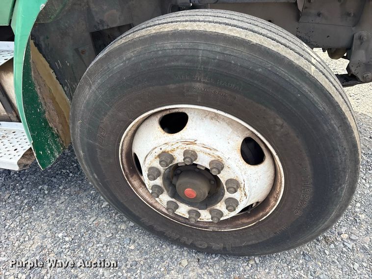 image for item ES8094 2004 Sterling Truck Acterra tank truck