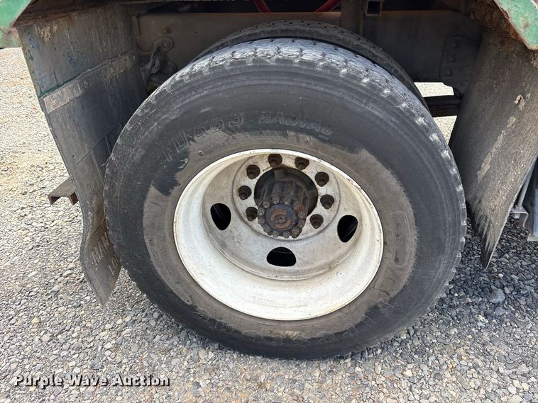 image for item ES8094 2004 Sterling Truck Acterra tank truck