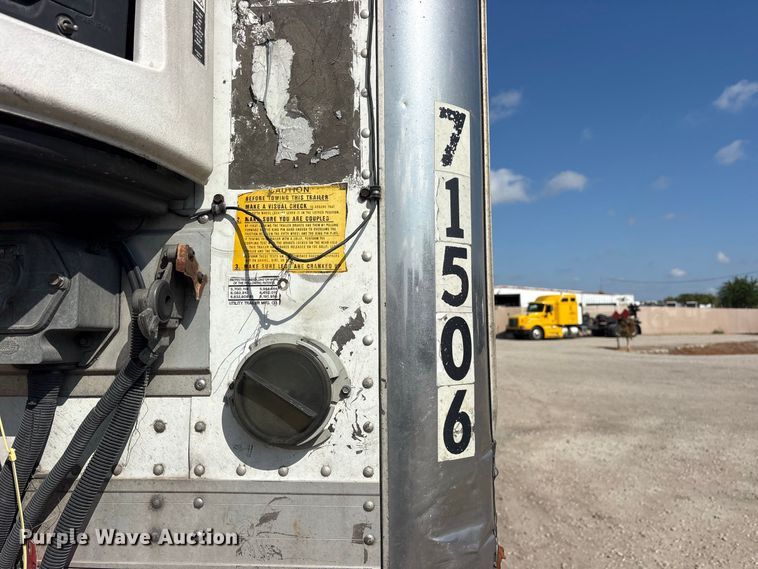 image for item ES8098 2014 Utility Trailer Mfg. Co. refrigerated van trailer