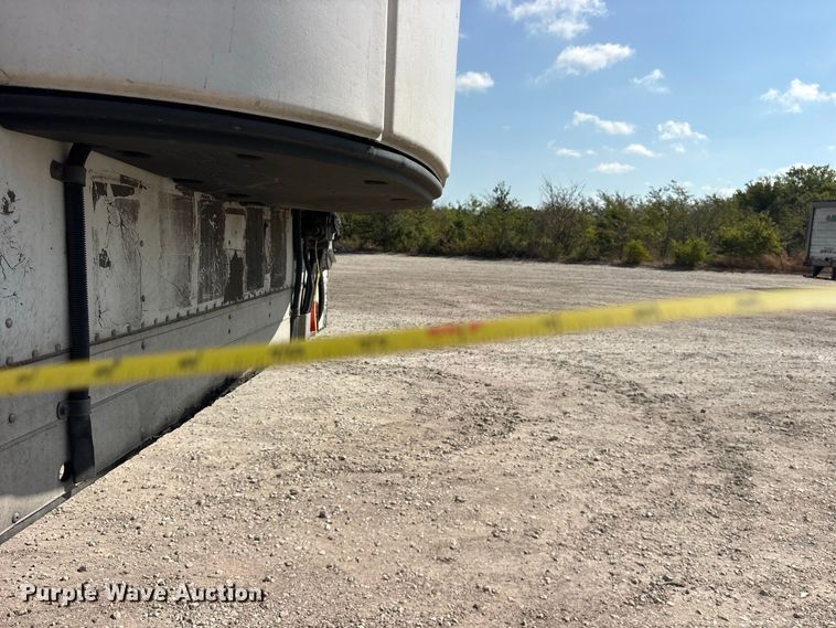 image for item ES8098 2014 Utility Trailer Mfg. Co. refrigerated van trailer