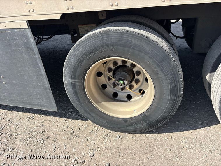 image for item ES8099 2014 Utility Trailer Mfg. Co. refrigerated van trailer