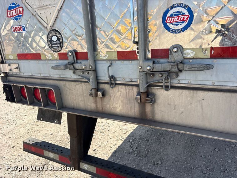 image for item ES8100 2014 Utility Trailer Mfg. Co. refrigerated van trailer