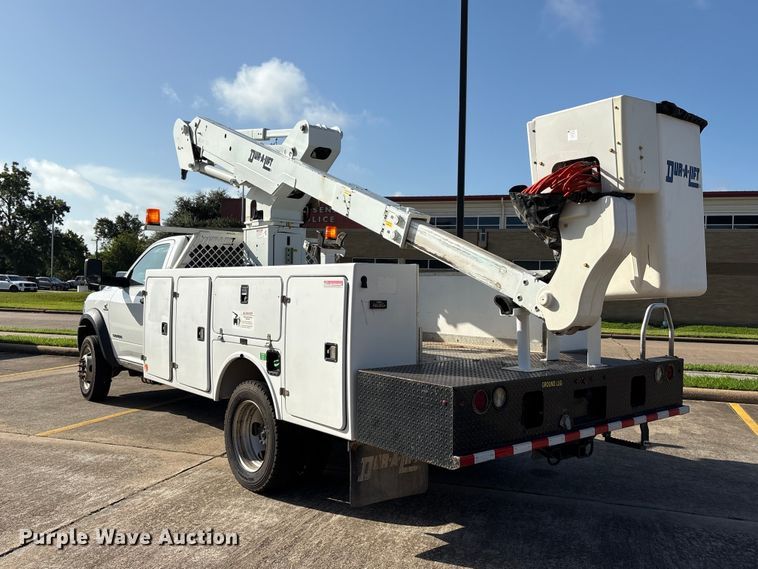 image for item EU0866 2019 RAM 5500 bucket truck