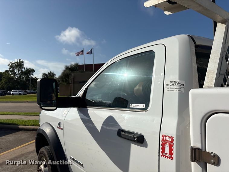 image for item EU0866 2019 RAM 5500 bucket truck