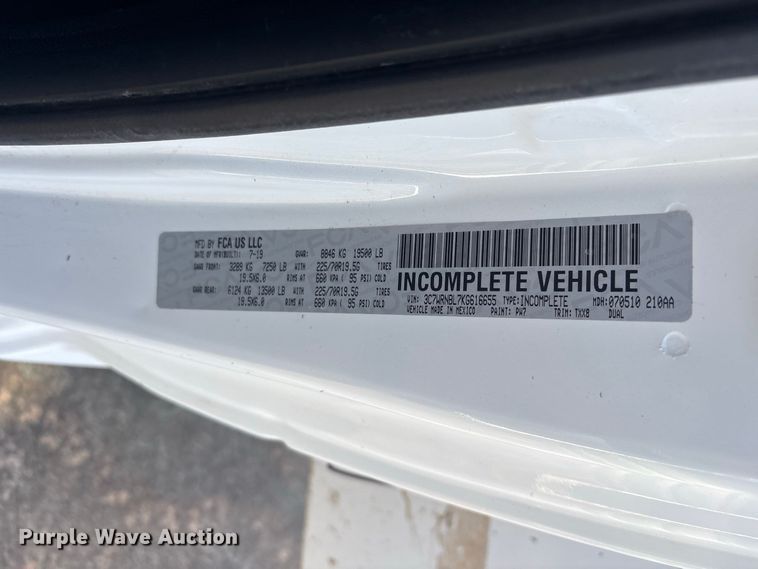 image for item EU0866 2019 RAM 5500 bucket truck