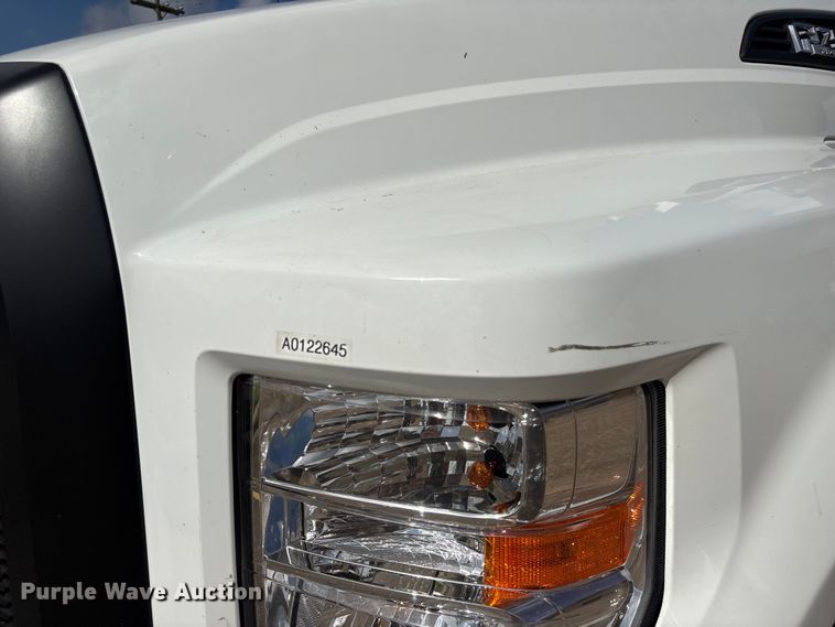 image for item EU0872 2017 Ford F750 bucket truck