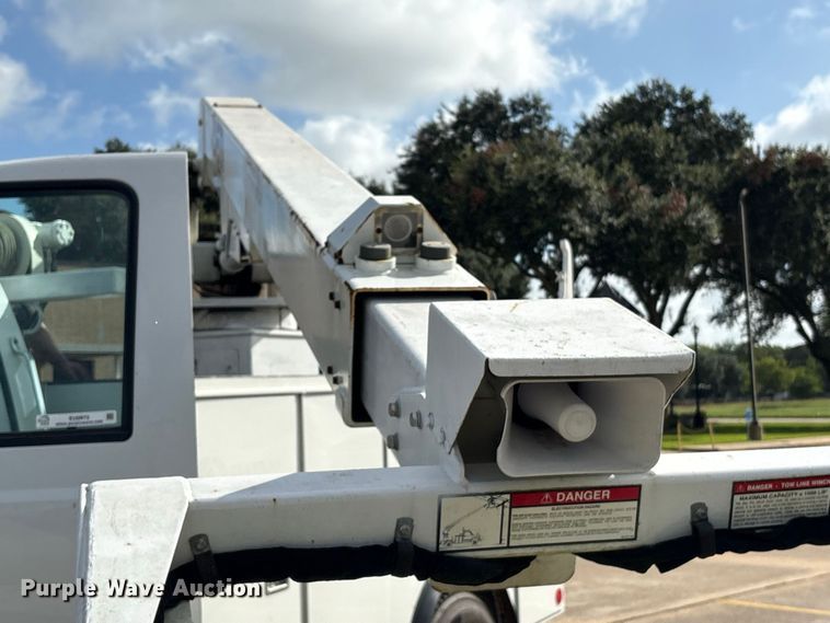 image for item EU0872 2017 Ford F750 bucket truck