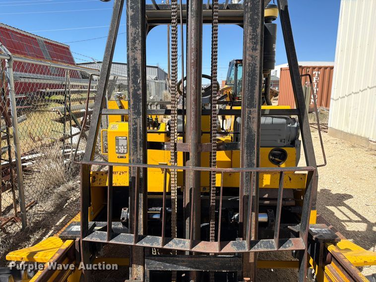 image for item EW2243 Sellick TMF-55 forklift