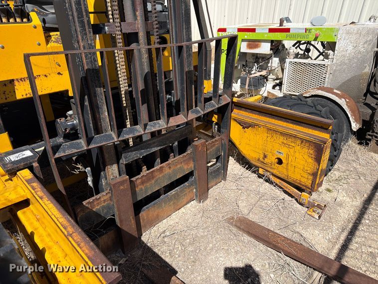 image for item EW2243 Sellick TMF-55 forklift