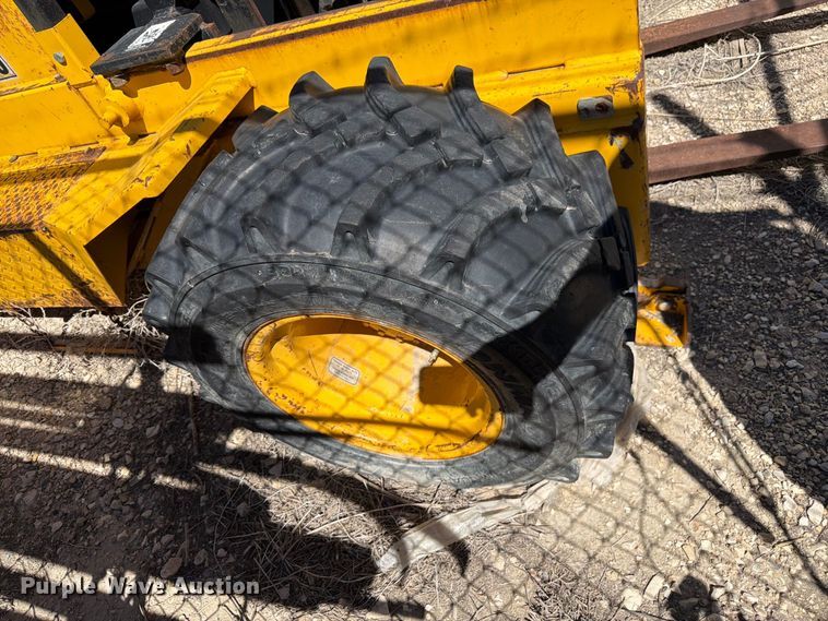 image for item EW2243 Sellick TMF-55 forklift