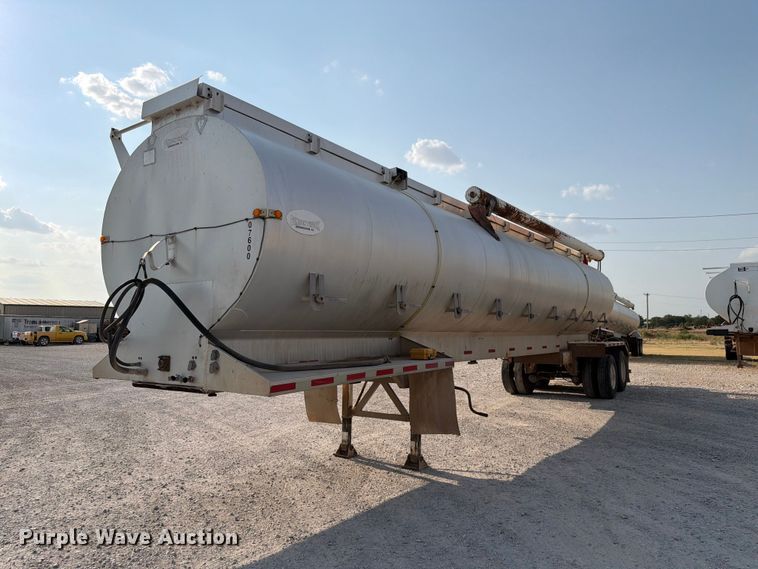 2008 Pinion feed delivery trailer