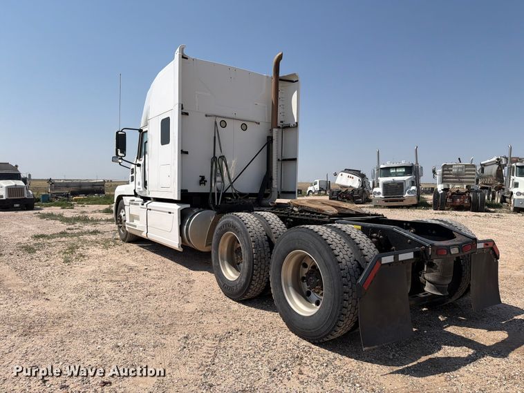image for item EW8649 2019 Mack Anthem semi truck