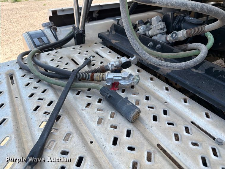 image for item EW8649 2019 Mack Anthem semi truck