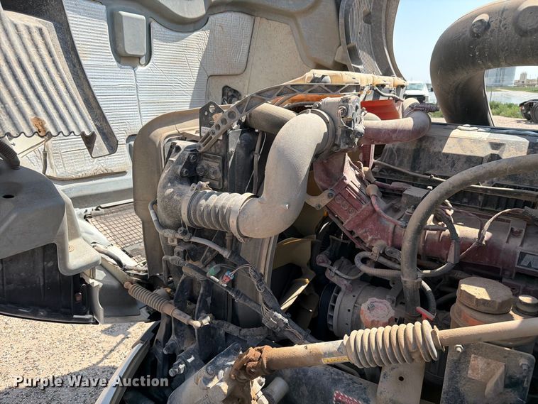 image for item EW8649 2019 Mack Anthem semi truck