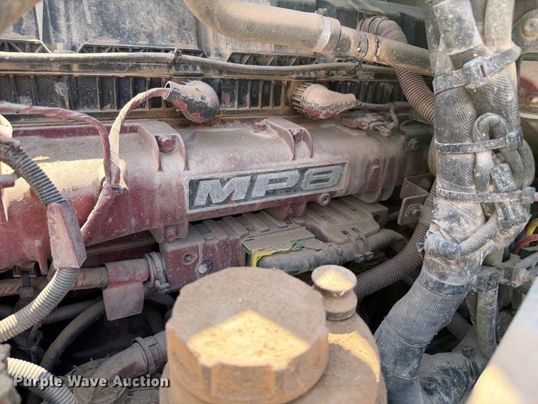 image for item EW8649 2019 Mack Anthem semi truck