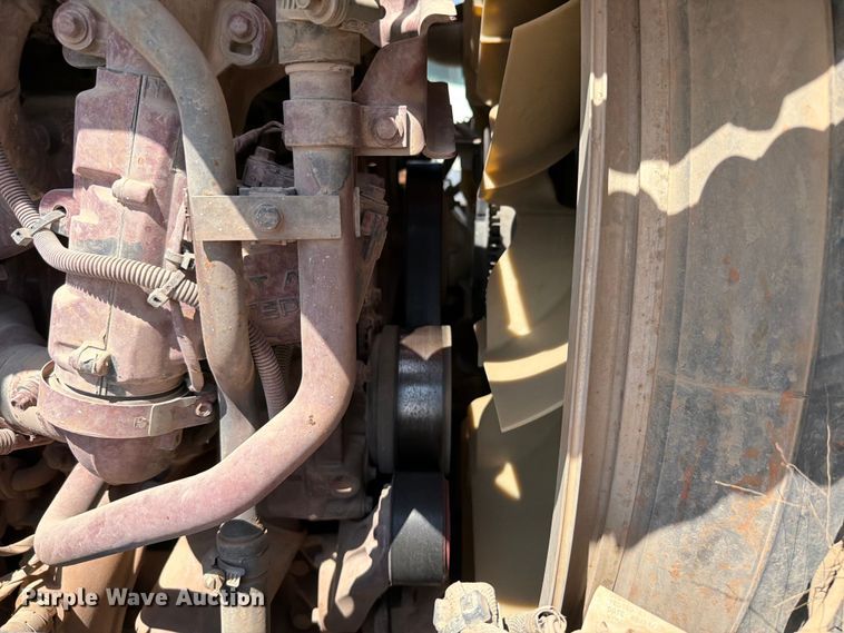 image for item EW8649 2019 Mack Anthem semi truck