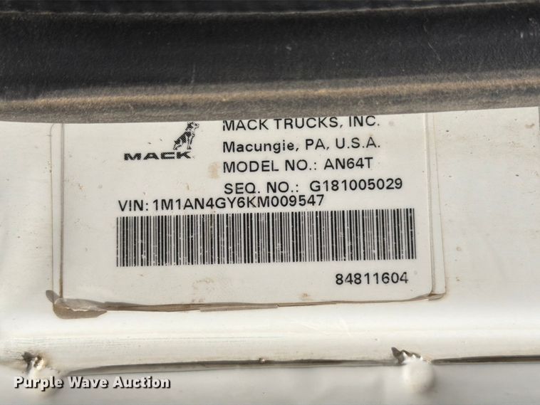 image for item EW8649 2019 Mack Anthem semi truck