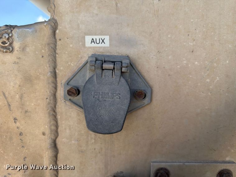 image for item EW8650 CEI AT35L feed delivery trailer
