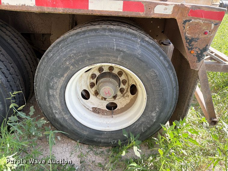 image for item EW8650 CEI AT35L feed delivery trailer