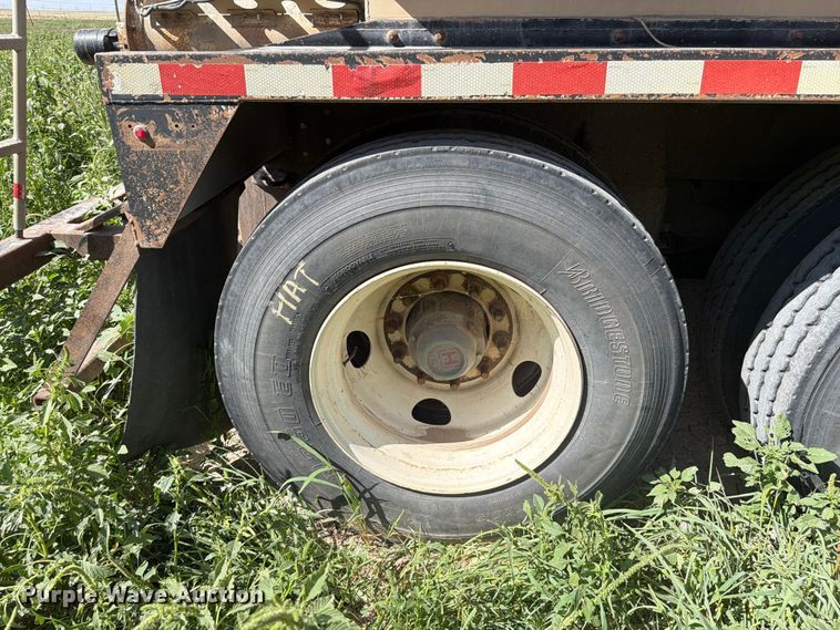 image for item EW8650 CEI AT35L feed delivery trailer