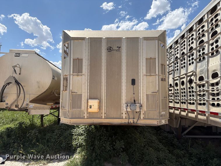 image for item EW8653 Barret livestock trailer