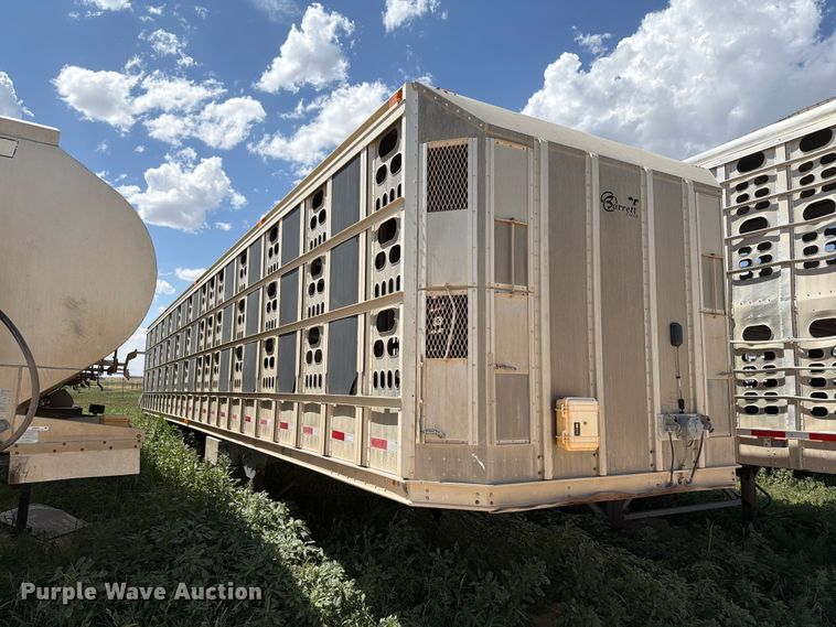 image for item EW8653 Barret livestock trailer