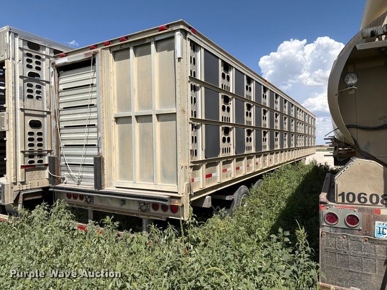 image for item EW8653 Barret livestock trailer