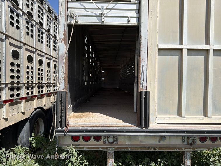 image for item EW8653 Barret livestock trailer
