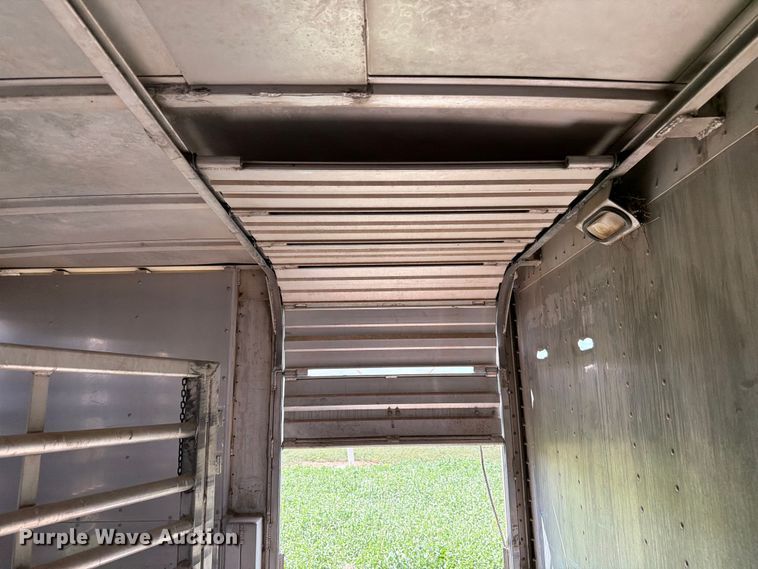 image for item EW8653 Barret livestock trailer