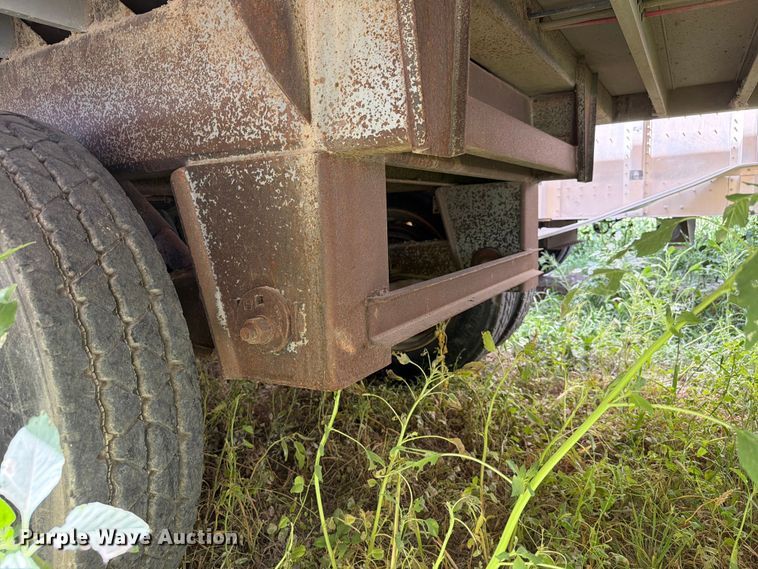 image for item EW8653 Barret livestock trailer