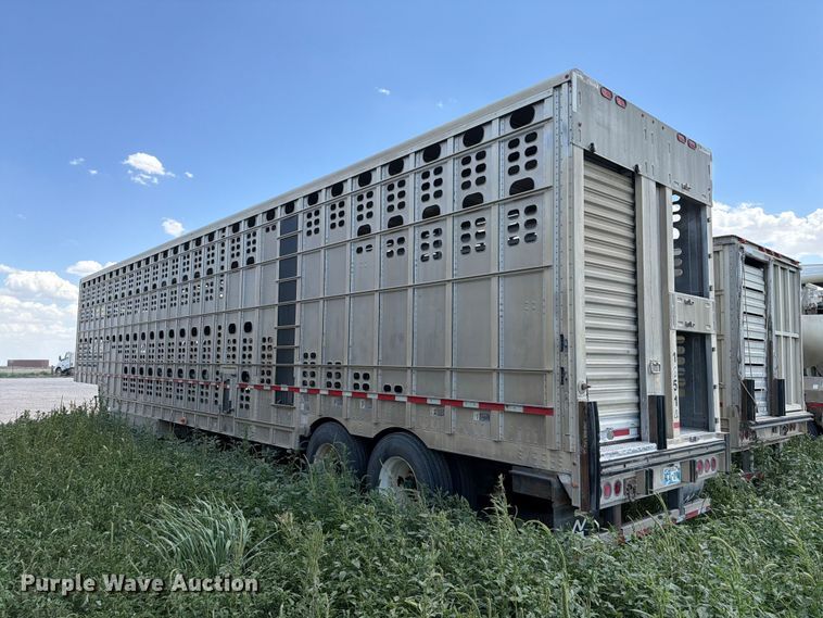 image for item EW8654 2017 Wilson PSDCL-402P livestock trailer