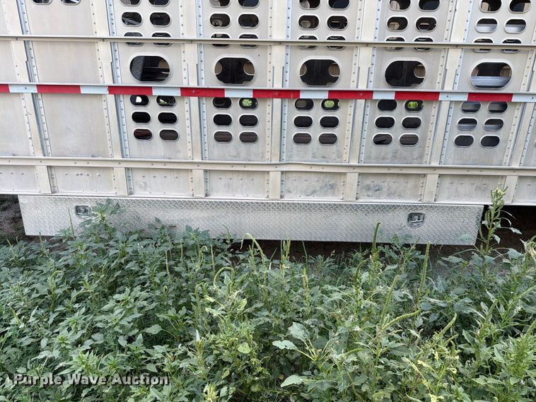 image for item EW8654 2017 Wilson PSDCL-402P livestock trailer