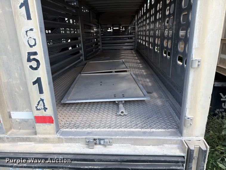 image for item EW8654 2017 Wilson PSDCL-402P livestock trailer