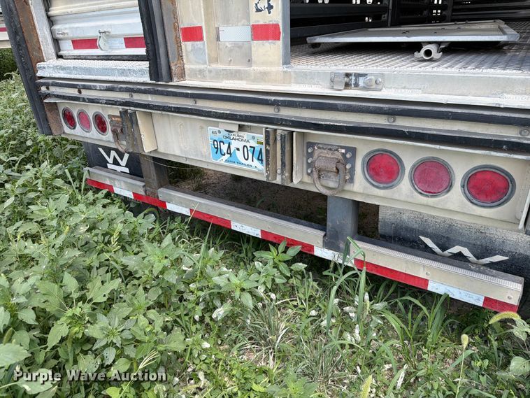 image for item EW8654 2017 Wilson PSDCL-402P livestock trailer