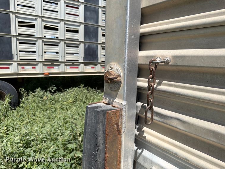 image for item EW8654 2017 Wilson PSDCL-402P livestock trailer
