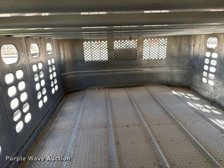 image for item EW8654 2017 Wilson PSDCL-402P livestock trailer