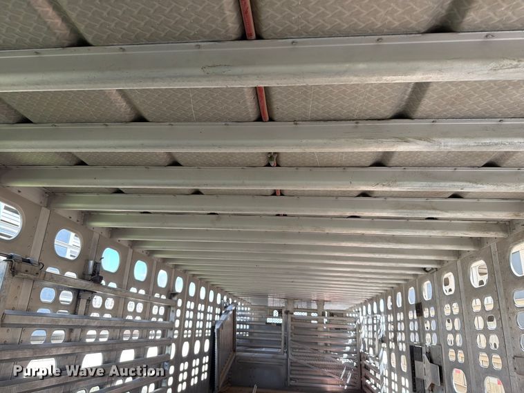 image for item EW8654 2017 Wilson PSDCL-402P livestock trailer
