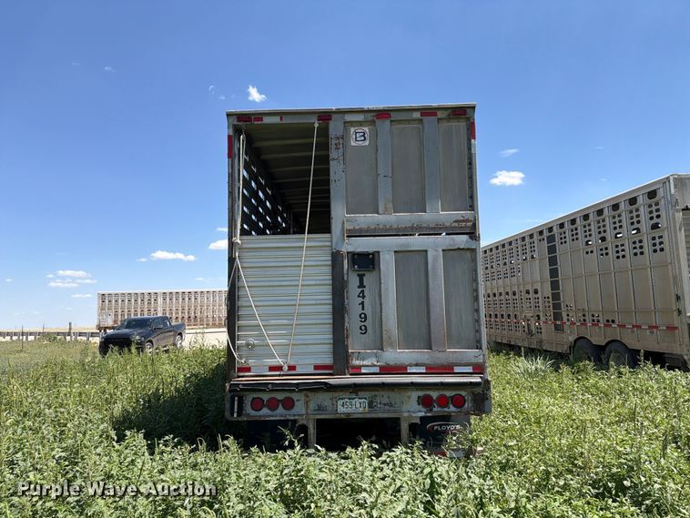 image for item EW8655 Barret livestock trailer