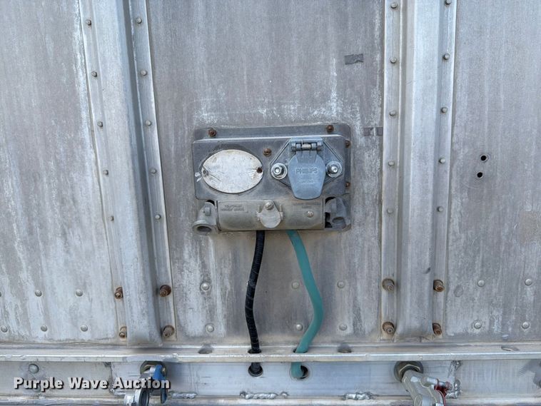 image for item EW8655 Barret livestock trailer