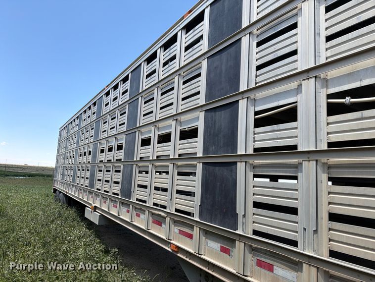 image for item EW8655 Barret livestock trailer