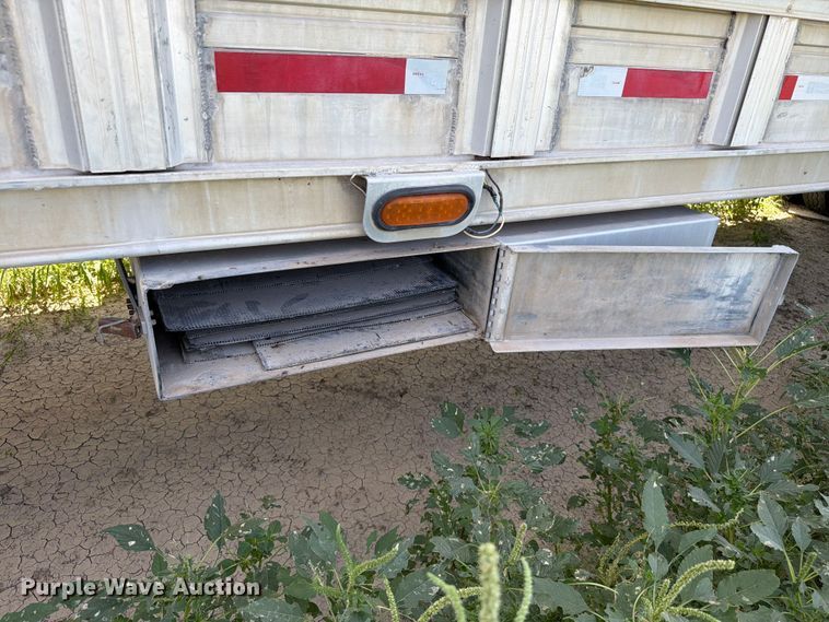 image for item EW8655 Barret livestock trailer