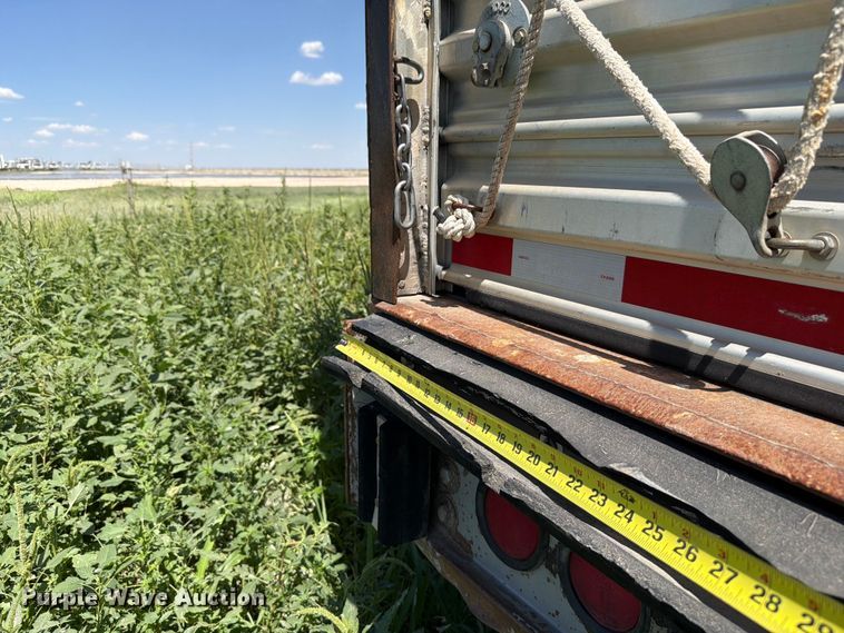 image for item EW8655 Barret livestock trailer