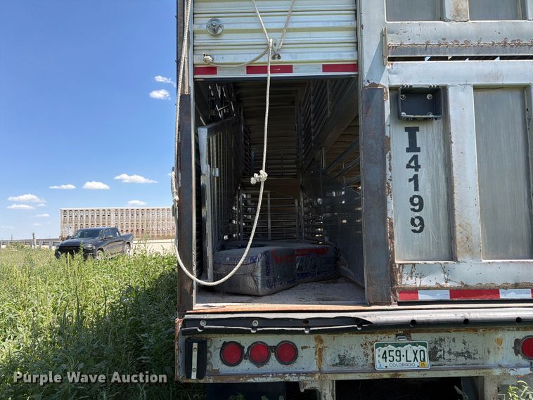 image for item EW8655 Barret livestock trailer